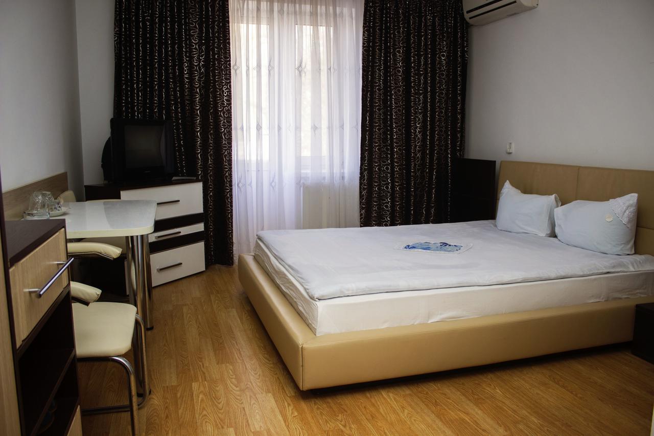 Hotel Confort Drochia المظهر الخارجي الصورة
