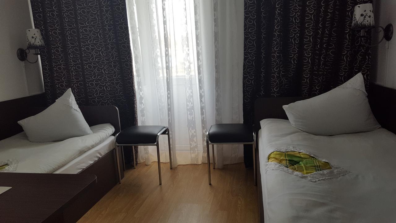Hotel Confort Drochia المظهر الخارجي الصورة