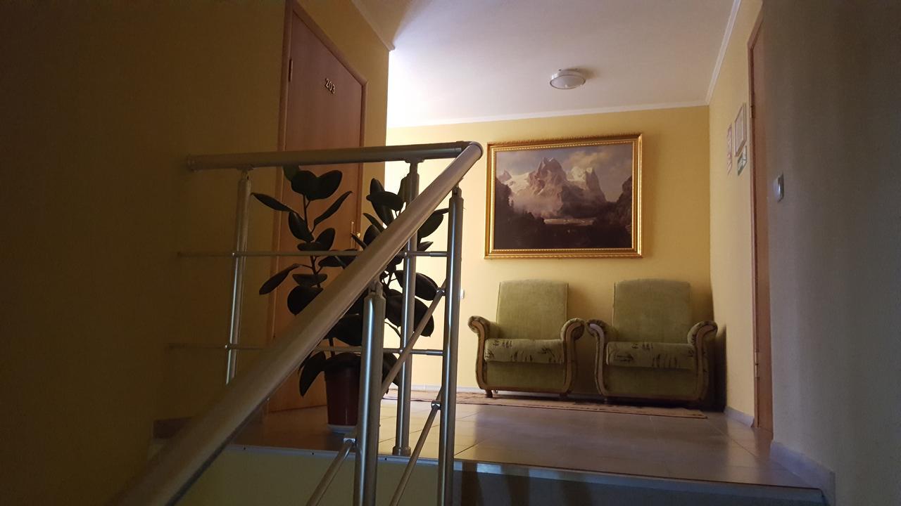 Hotel Confort Drochia المظهر الخارجي الصورة